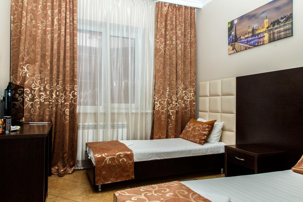 Hotel Marton Rokossovskogo Wolgograd Zimmer foto